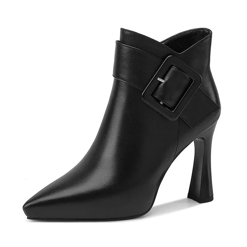 Aveline - Botins com Fivela para Mulher