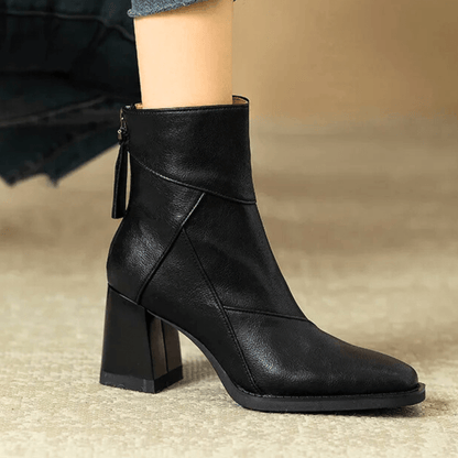 Dara – Elegantní kotníková bota Elara