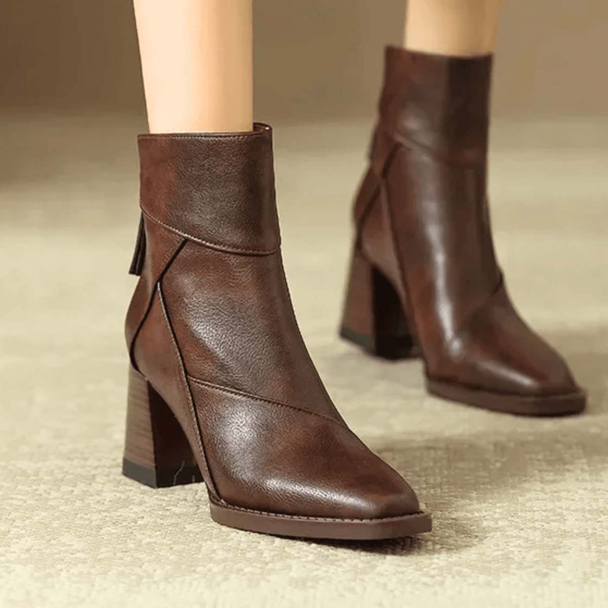 Dara – Elegantní kotníková bota Elara